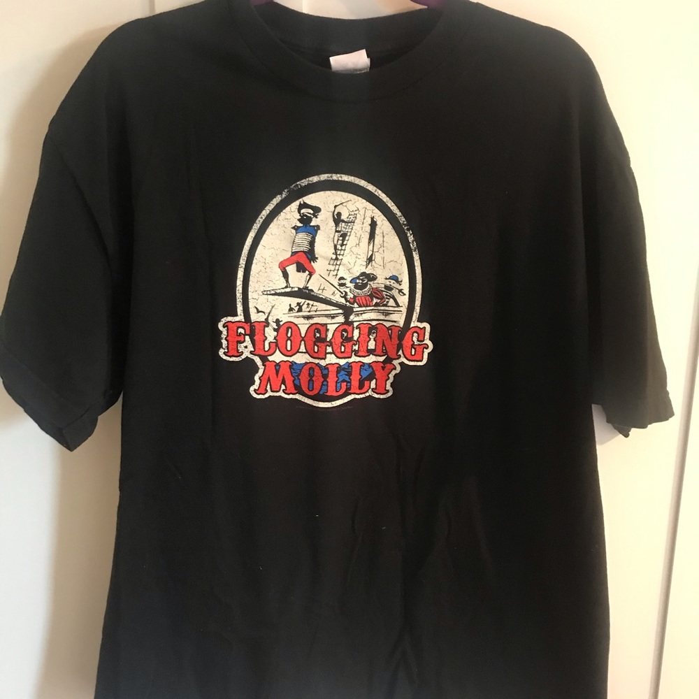 XL Flogging Molly black shirt